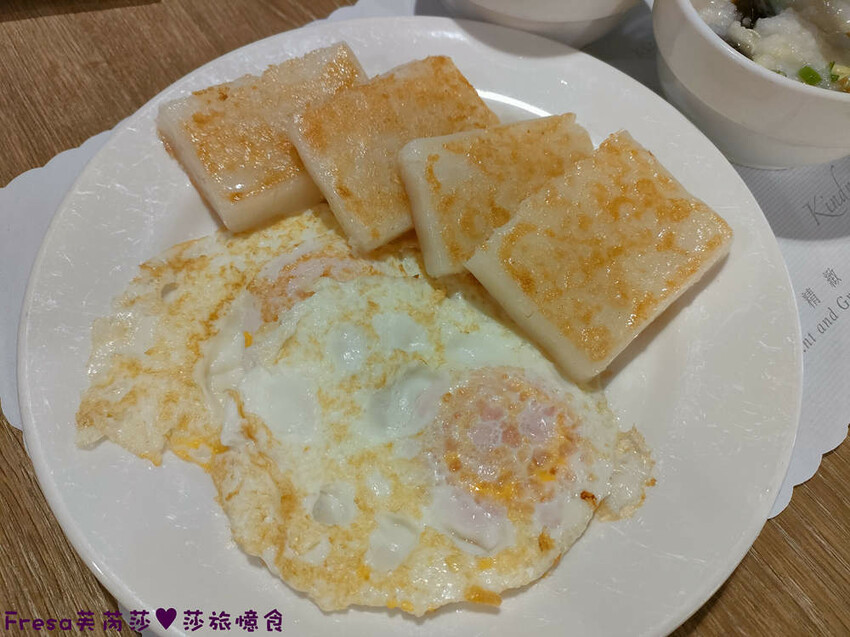 彰化飯店【康橋商旅】舒適敞亮家庭房型.午茶點心豐盛早餐ＣＰ值高│樓下逛菜市場超熱鬧│員林火車站│彰化員林飯店 - Fresa芙芮莎♥莎旅憶食