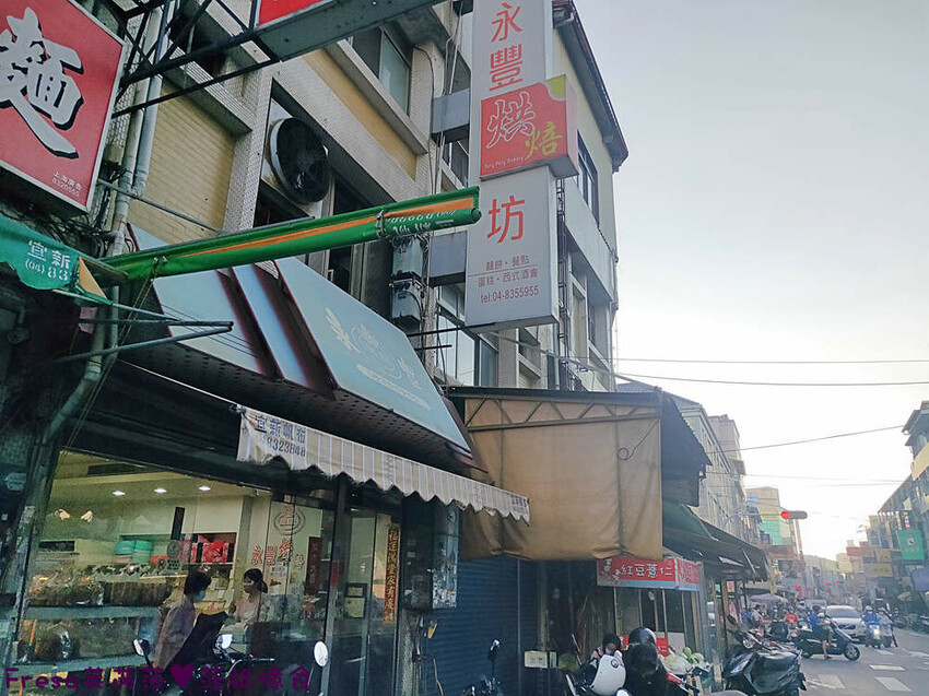 彰化飯店【康橋商旅】舒適敞亮家庭房型.午茶點心豐盛早餐ＣＰ值高│樓下逛菜市場超熱鬧│員林火車站│彰化員林