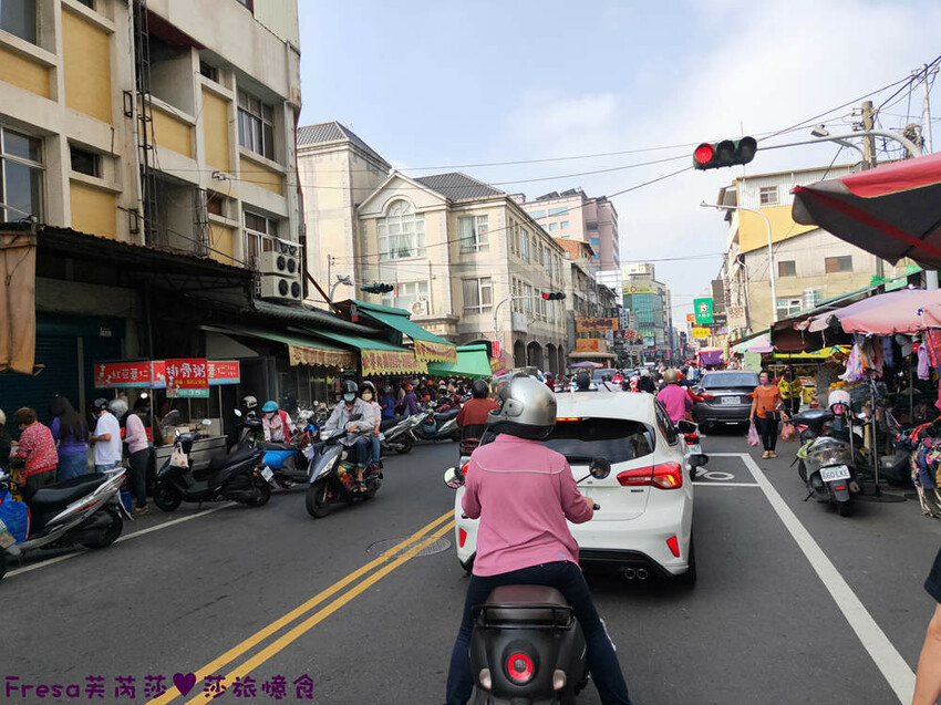 彰化飯店【康橋商旅】舒適敞亮家庭房型.午茶點心豐盛早餐ＣＰ值高│樓下逛菜市場超熱鬧│員林火車站│彰化員林飯店 - Fresa芙芮莎♥莎旅憶食