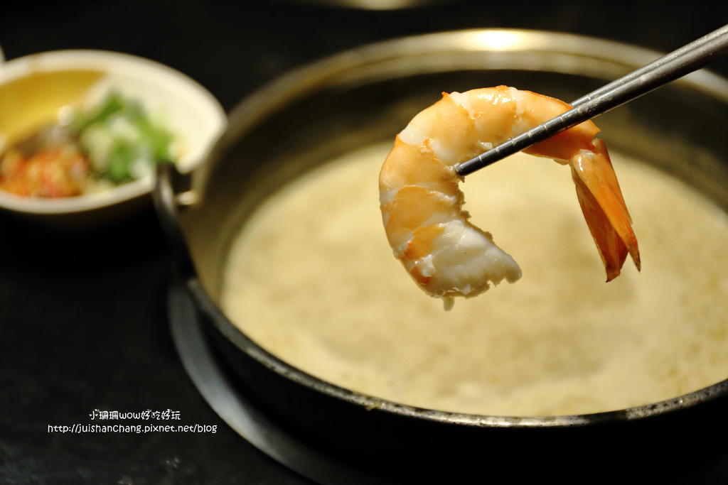 【食║三重】竹間精緻鍋物~三重火鍋。主打平價海鮮!口味獨到的特有湯頭,值得一訪再訪!