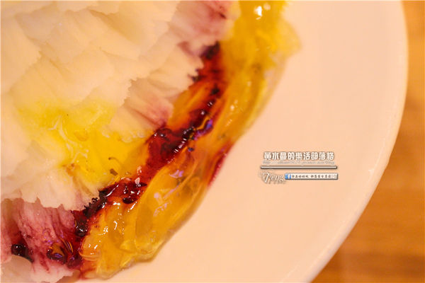 思慕昔冰品店~北捷東門站(冰店門口宛如小型聯合國)