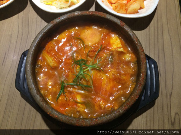 東區美食之韓式料理、市民大道韓式泡菜豆腐鍋－巷弄美味《九尾韓國豆腐煲》