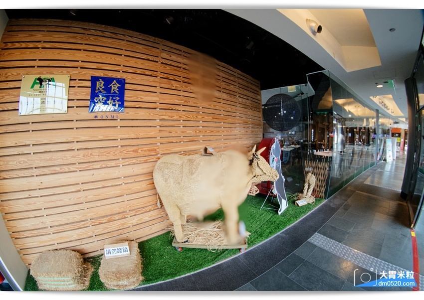 台北京華城美食,良食究好市集餐廳,超好吃的究好豬黃金豬排,戰斧豬排,還可參加究好豬50嚴究美食地圖,兌換千元福袋, - 大胃米粒 DAVID & MILLY