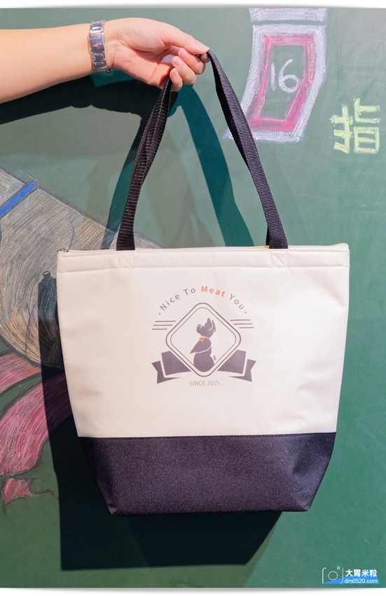 台北京華城美食,良食究好市集餐廳,超好吃的究好豬黃金豬排,戰斧豬排,還可參加究好豬50嚴究美食地圖,兌換千元福袋, - 大胃米粒 DAVID & MILLY