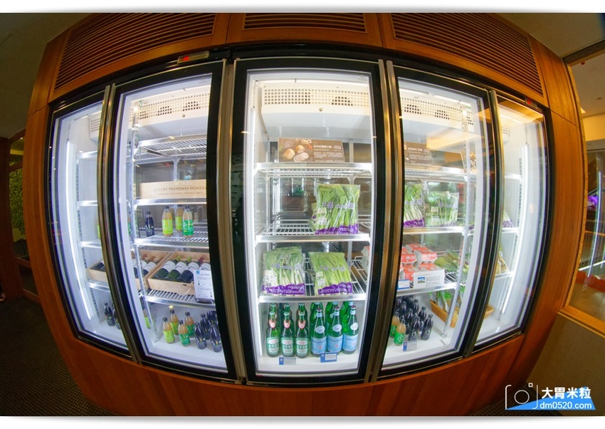 台北京華城美食,良食究好市集餐廳,超好吃的究好豬黃金豬排,戰斧豬排,還可參加究好豬50嚴究美食地圖,兌換千元福袋, - 大胃米粒 DAVID & MILLY