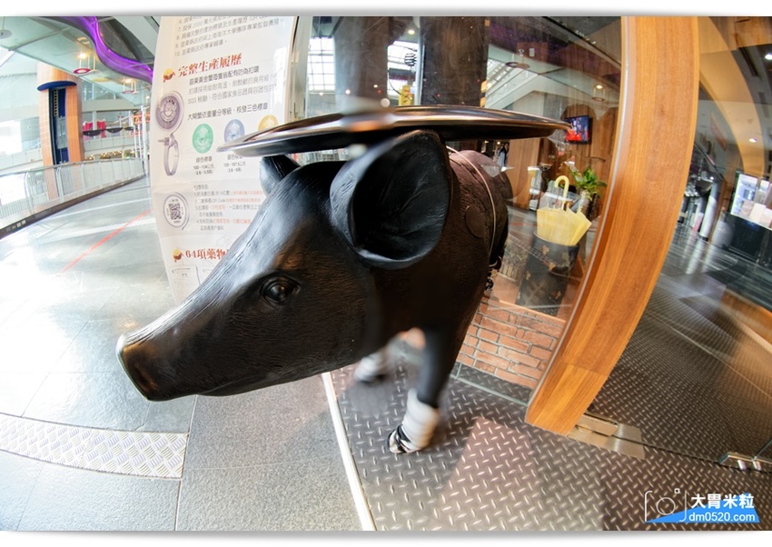 台北京華城美食,良食究好市集餐廳,超好吃的究好豬黃金豬排,戰斧豬排,還可參加究好豬50嚴究美食地圖,兌換千元福袋, - 大胃米粒 DAVID & MILLY