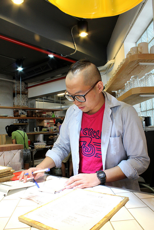 好初早餐二店～混蛋厚押餅！吃就吃別罵人啊～