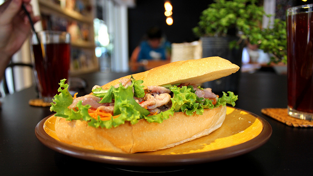 好初早餐二店～混蛋厚押餅！吃就吃別罵人啊～