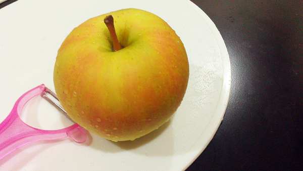 【網購】鮮果日誌-日本青森新品種─朱鷺蘋果 美味又多汁~~