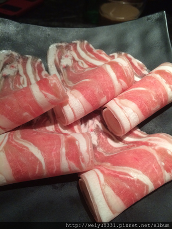 捷運松江南京美食、中山區四平商圈好吃－《辛殿麻辣火鍋》暖冬吃到飽！