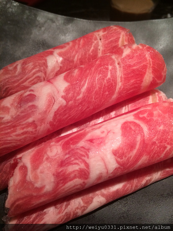 捷運松江南京美食、中山區四平商圈好吃－《辛殿麻辣火鍋》暖冬吃到飽！