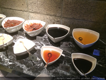 捷運松江南京美食、中山區四平商圈好吃－《辛殿麻辣火鍋》暖冬吃到飽！