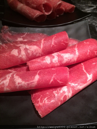 捷運松江南京美食、中山區四平商圈好吃－《辛殿麻辣火鍋》暖冬吃到飽！