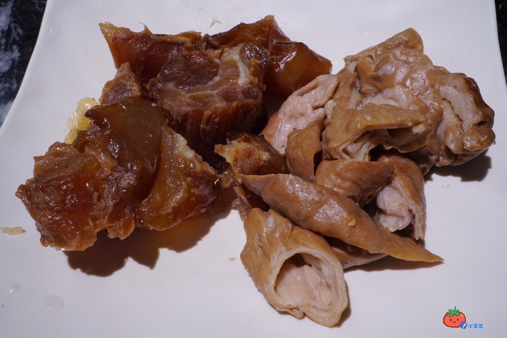 台北辛殿麻辣鍋吃到飽推薦