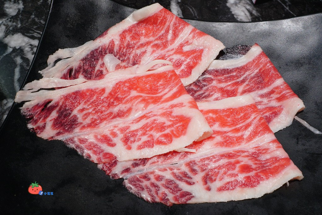 台北辛殿麻辣鍋吃到飽推薦