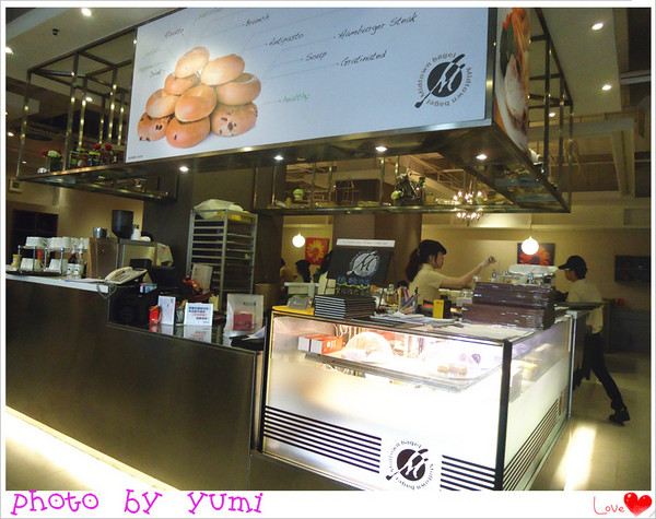 Midtown Cafe:【高雄食記】平價又美味♥飲料無限續杯 麵包貝果吃到飽@Midtown Bagel Cafe Midtown Cafe:【高雄食記】平價又美味♥飲料無限續杯 麵包貝果吃到飽@Midtown Bagel Cafe
