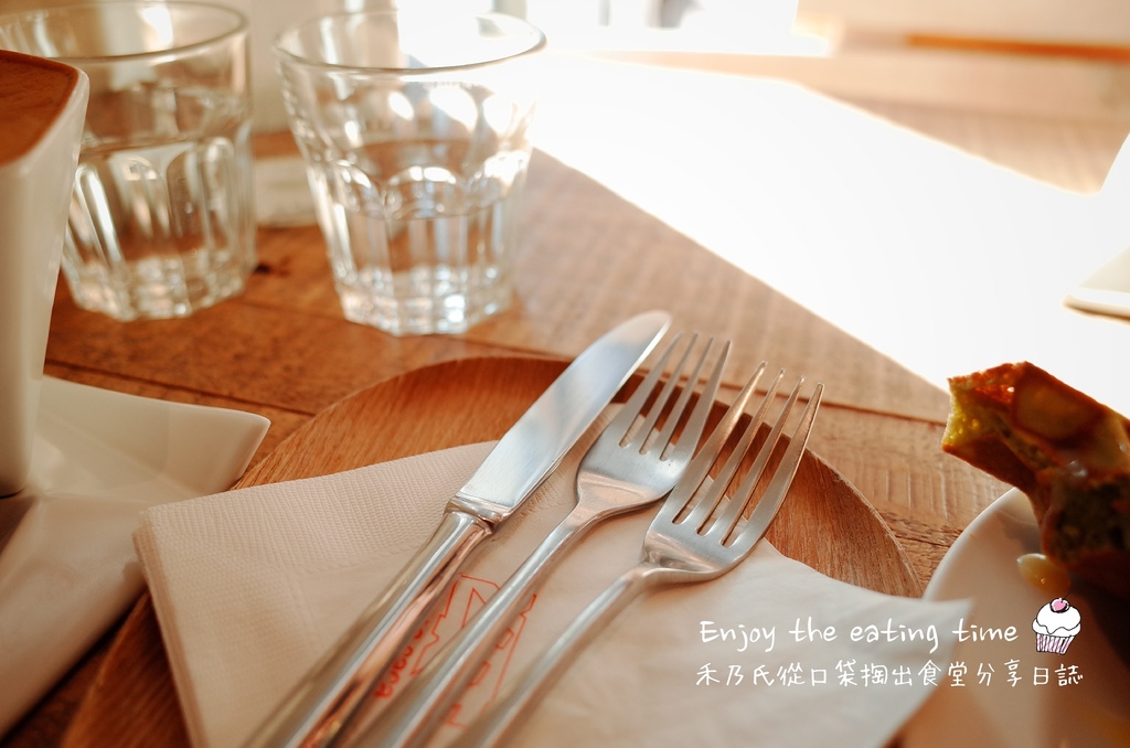 16-11-24-11-33-30-878_deco.jpg 16-11-24-11-33-30-878_deco.jpg