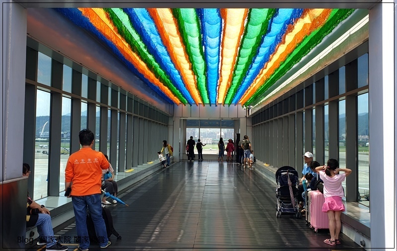 台北國際航空站松山機場景觀台(無料景點) 25.jpg