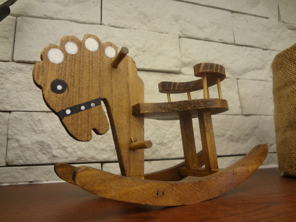 Butter巴特早午餐：1021031[官本金文愛台灣口碑券第12彈]幸運繽紛彩蛋Butter巴特早午餐彷彿在復古英式鄉村中享食彩色蛋餅及美味的海鮮總匯軟法堡