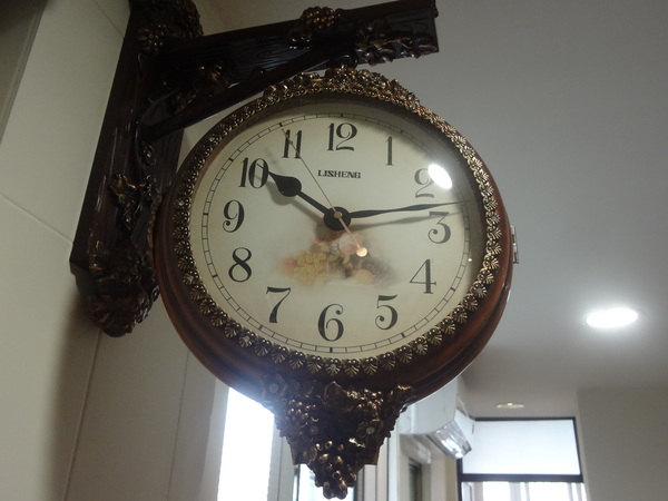 Butter巴特早午餐：1021031[官本金文愛台灣口碑券第12彈]幸運繽紛彩蛋Butter巴特早午餐彷彿在復古英式鄉村中享食彩色蛋餅及美味的海鮮總匯軟法堡