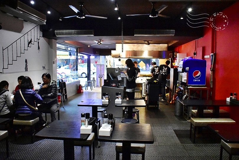 平價高CP值美食：【小惡魔炭燒牛排】(捷運中和永安市場站)