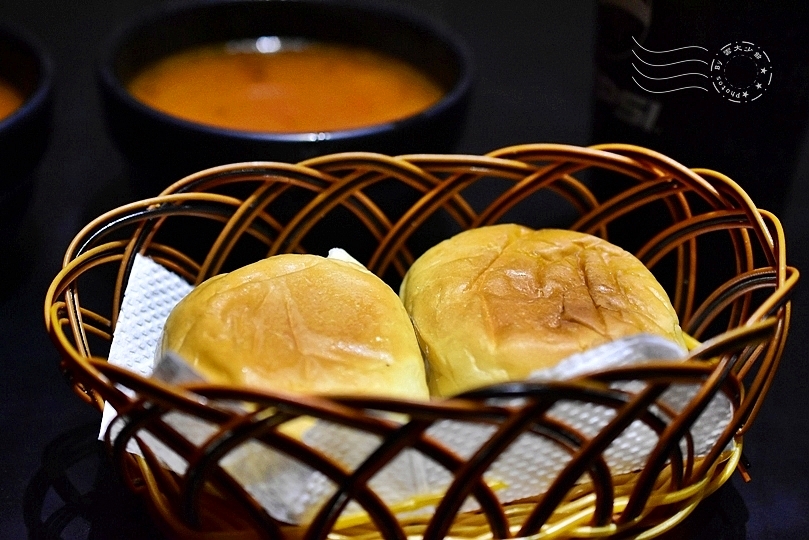 平價高CP值美食：【小惡魔炭燒牛排】(捷運中和永安市場站)