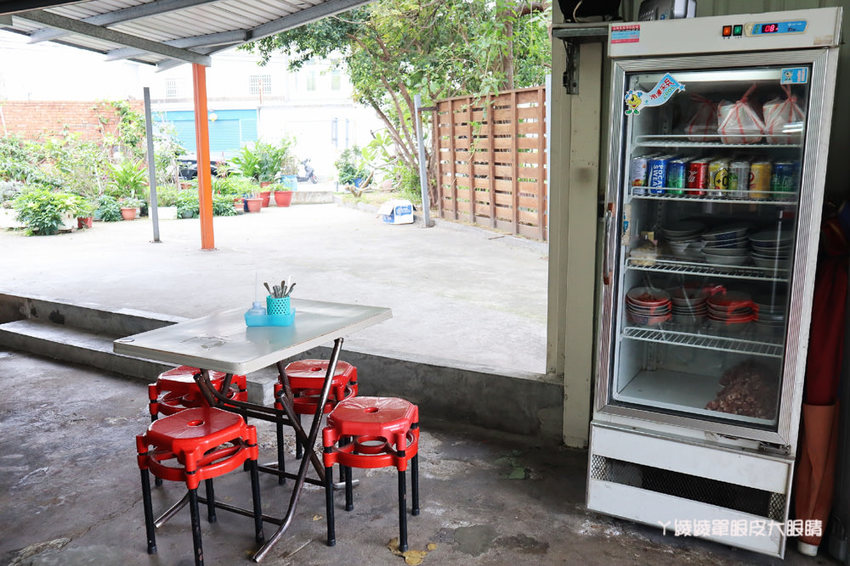 新竹肉圓推薦!鷹王肉圓,內行人一定要吃肉圓配香腸!新竹香山必吃美食