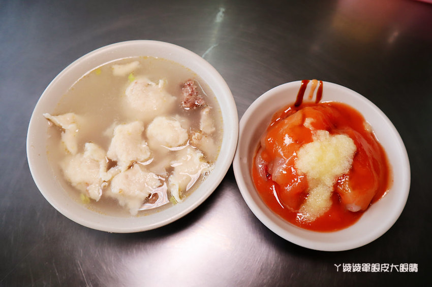新竹肉圓推薦!鷹王肉圓,內行人一定要吃肉圓配香腸!新竹香山必吃美食