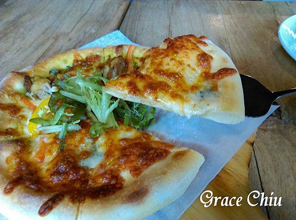 義饗食堂 義式吃到飽  窯烤披薩現點現做 捷運公館站