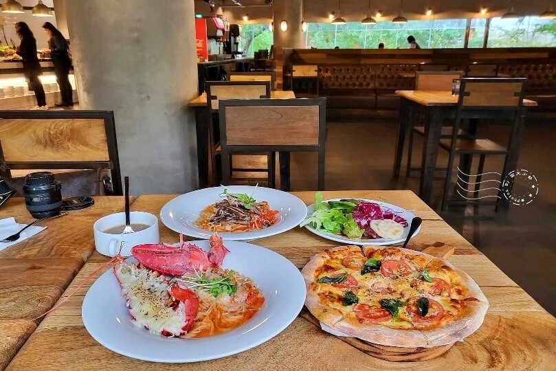 台北市大安區台北：台大【Just Italian義饗食堂】晶華五星飯店義式料理，沙拉、飲料、湯品吃到飽！(捷運公館站美食)