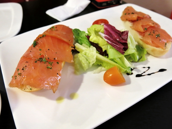 普拉嬤嬤 LA MÉRE POULARD CAFÉ:【捷運忠孝敦化】傳承百年的法國料理 — 普拉嬤嬤 LA MÉRE POULARD CAFÉ 普拉嬤嬤 LA MÉRE POULARD CAFÉ:【捷運忠孝敦化】傳承百年的法國料理 — 普拉嬤嬤 LA MÉRE POULARD CAFÉ