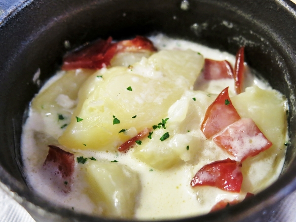 普拉嬤嬤 LA MÉRE POULARD CAFÉ:【捷運忠孝敦化】傳承百年的法國料理 — 普拉嬤嬤 LA MÉRE POULARD CAFÉ 普拉嬤嬤 LA MÉRE POULARD CAFÉ:【捷運忠孝敦化】傳承百年的法國料理 — 普拉嬤嬤 LA MÉRE POULARD CAFÉ