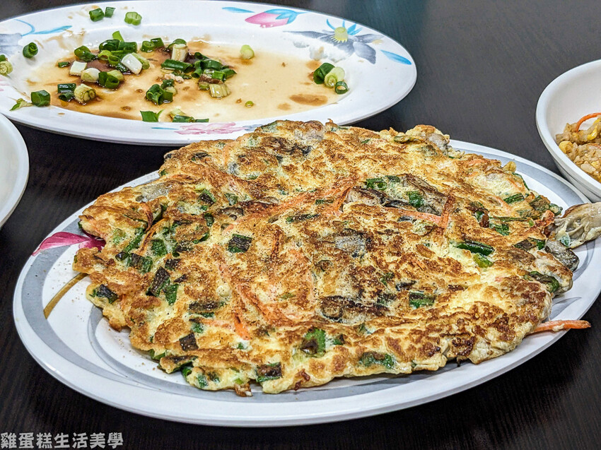 【南投食記】正義小吃部 - 水里50年老店，什錦炒麵有滿滿配