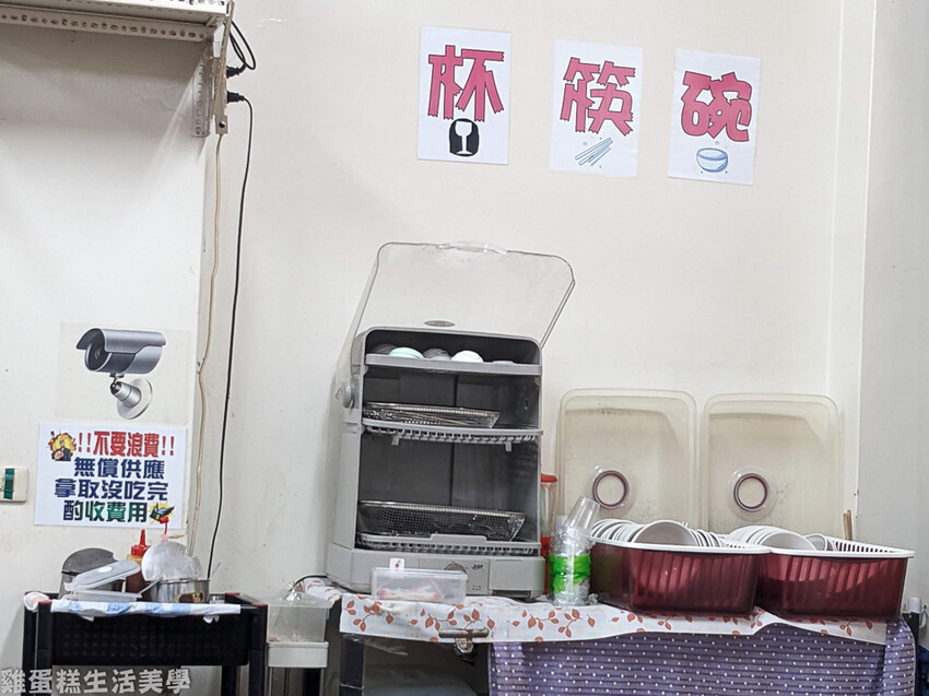 【南投食記】正義小吃部 - 水里50年老店，什錦炒麵有滿滿配