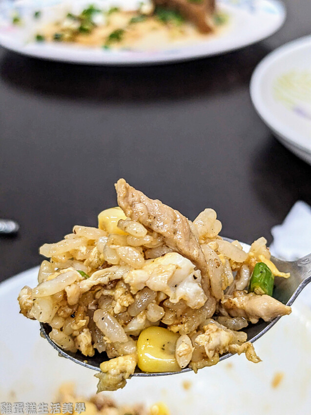 【南投食記】正義小吃部 - 水里50年老店，什錦炒麵有滿滿配