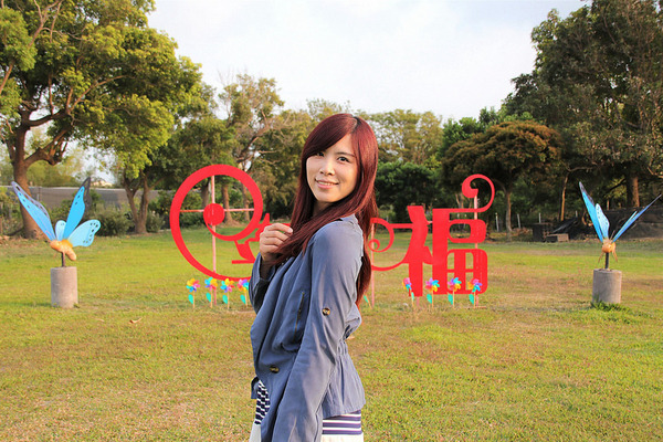 台灣酒窖聯合遊客服務中心： 【彰化景點】台灣酒窖聯合遊客服務中心，免費參觀，2017在幸福園地感受浪漫的氣息，I ❤ U薰衣草花田環繞，結合休閒、童玩、農特產美食、二林斗苑休閒農業園區