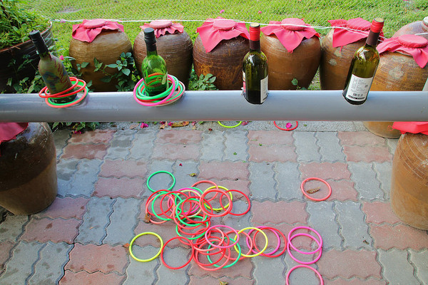 台灣酒窖聯合遊客服務中心： 【彰化景點】台灣酒窖聯合遊客服務中心，免費參觀，2017在幸福園地感受浪漫的氣息，I ❤ U薰衣草花田環繞，結合休閒、童玩、農特產美食、二林斗苑休閒農業園區