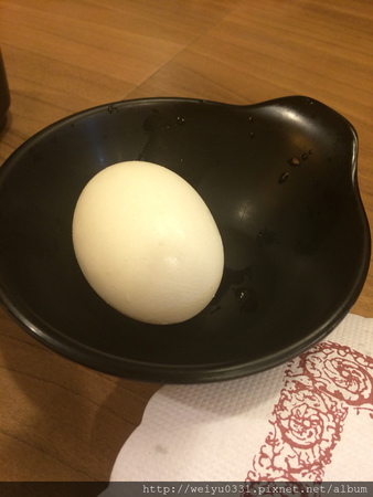 寧夏夜市美食、捷運雙連站巷弄火鍋－超人氣《石神石頭火鍋》爆香才好吃！