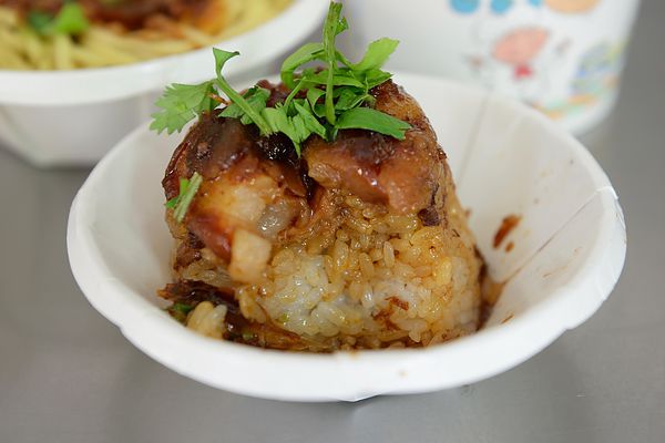 DSC_3710.jpg DSC_3710.jpg