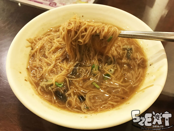 食記三峽蚵仔麵線11.jpg