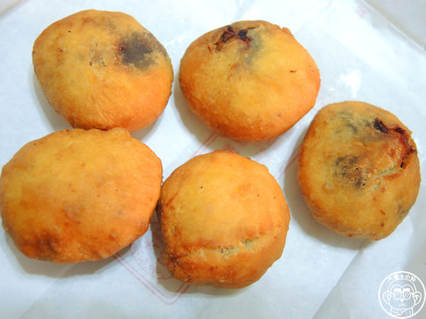 天天饅頭：呷飽祙【台中中區･天天饅頭】營業超過一甲子的涮嘴小點心