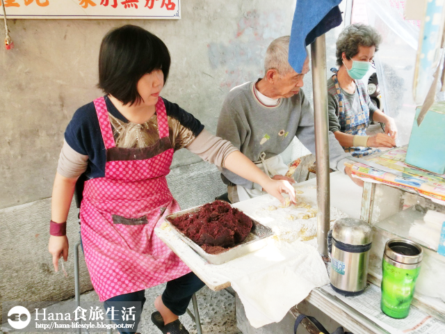 【台中中區】天天饅頭 | 一顆五元的小紅豆包 日式傳統下午茶小點 甜滋滋的紅豆內餡 建議可搭配茶飲食用