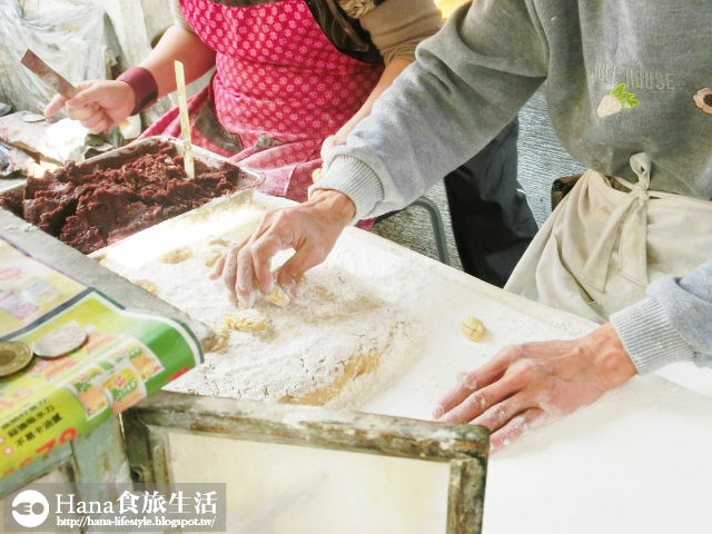 【台中中區】天天饅頭 | 一顆五元的小紅豆包 日式傳統下午茶小點 甜滋滋的紅豆內餡 建議可搭配茶飲食用