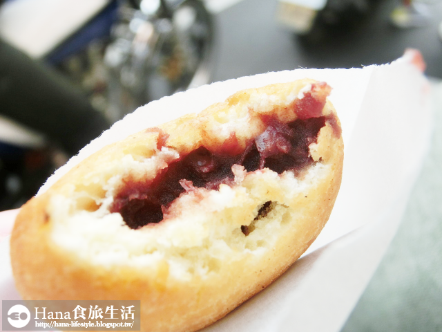 【台中中區】天天饅頭 | 一顆五元的小紅豆包 日式傳統下午茶小點 甜滋滋的紅豆內餡 建議可搭配茶飲食用