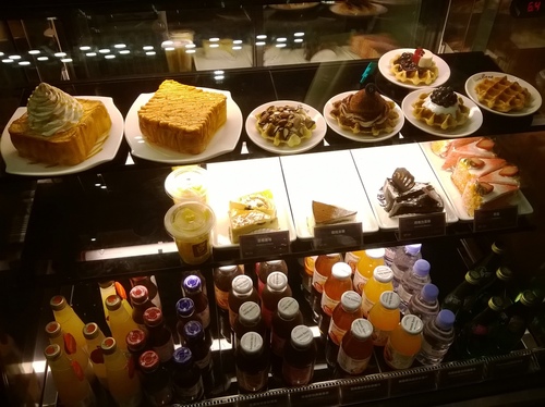 Caffe bene：早午晚宵夜通吃！創新甜點派脆思&重量級抹茶刨冰——韓國連鎖店Caffe bene