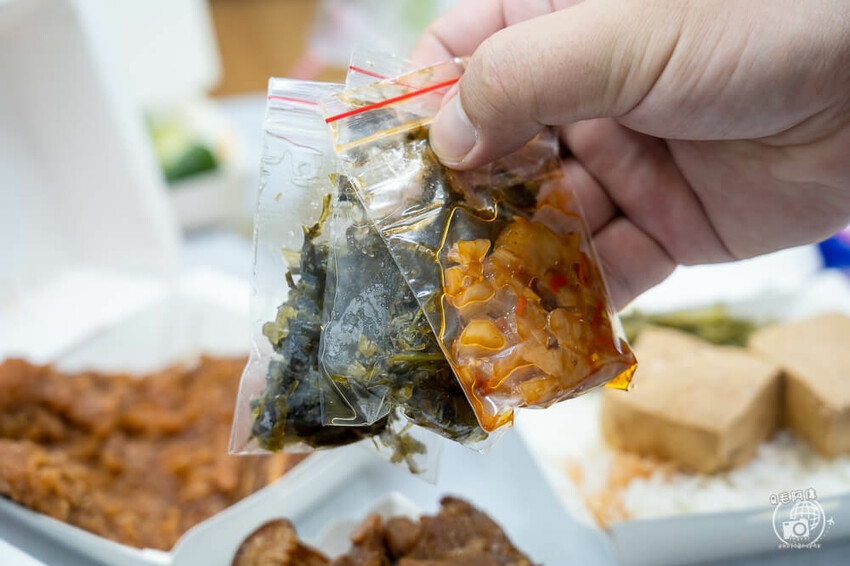 台中市西區夜間部爌肉飯 | 台中米其林必比登推薦美食，宵夜必吃招牌爌肉飯~營業到AM2:00