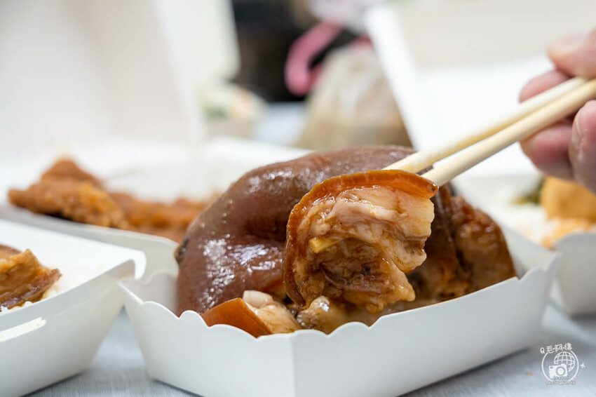 台中市西區夜間部爌肉飯 | 台中米其林必比登推薦美食，宵夜必吃招牌爌肉飯~營業到AM2:00