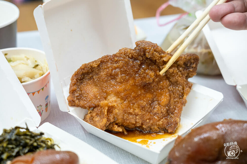 台中市西區夜間部爌肉飯 | 台中米其林必比登推薦美食，宵夜必吃招牌爌肉飯~營業到AM2:00