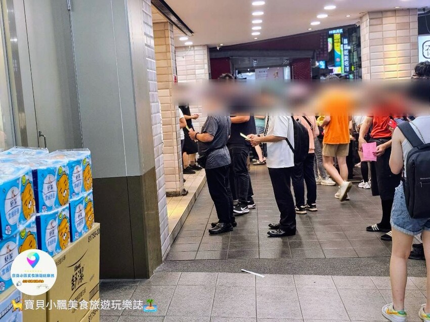 米其林必比登推薦!台中夜間部爌肉飯 宵夜排隊人潮滿滿