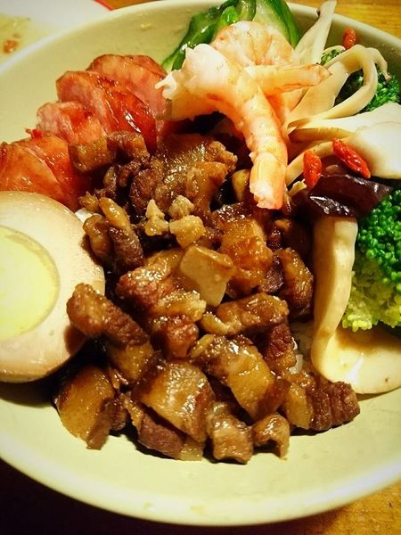 22089103_1642574309107585_5414449696456894393_n